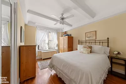 170 W 81st Street #4D, New York, NY 10024 - Photo 5