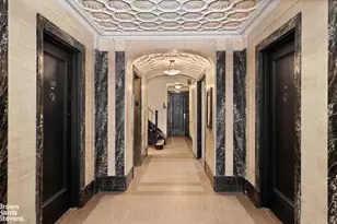 170 W 81st St, New York City, NY 10024 - Photo 7