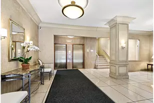 201 E 37th St, New York City, NY 10016 - Photo 7