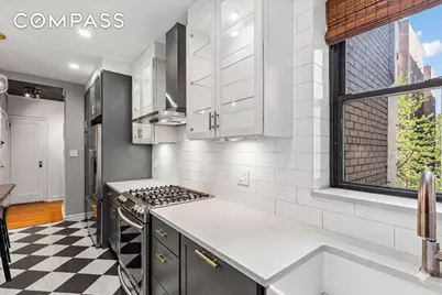 736 W 186th Street #3E, New York, NY 10033 - Photo 9