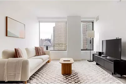 77 Commercial Street #4001, New York City, NY 11222 - Photo 3