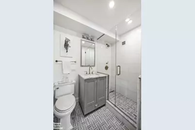 176 E 71st Street #12C, New York City, NY 10021 - Photo 19