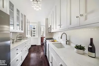 176 E 71st Street #12C, New York City, NY 10021 - Photo 3