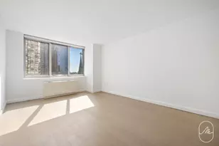 561 10th Ave, New York City, NY 10036 - Photo 3