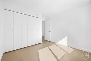 561 10th Ave, New York, NY 10036 - Photo 9