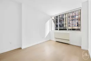 561 10th Ave, New York City, NY 10036 - Photo 5