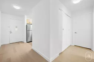 561 10th Ave, New York City, NY 10036 - Photo 3