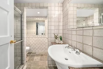 43 W 12th Street, New York, NY 10011 - Photo 17