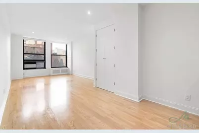 270 Park Avenue S #4C, New York, NY 10010 - Photo 1