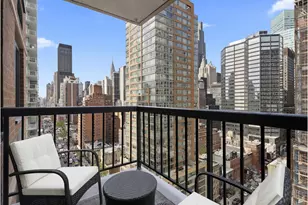 300 E 54th St, New York City, NY 10022 - Photo 13