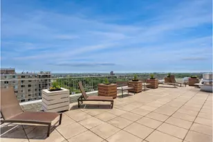 118-17 Union Tpke, New York City, NY 11375 - Photo 21
