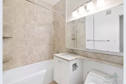 60 W 23rd Street #1402, New York City, NY 10010 - Photo 9