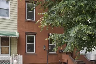 487 Hart St, New York City, NY 11221 - Photo 13