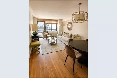 515 E 72nd Street #15D, New York City, NY 10021 - Photo 3