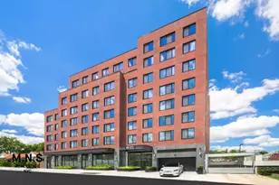 22-54 46th St, New York City, NY 11105 - Photo 33