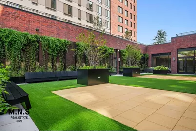 22-54 46th Street #504, New York City, NY 11105 - Photo 19