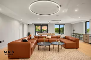 22-54 46th St, New York City, NY 11105 - Photo 29