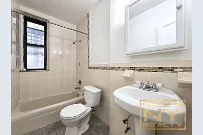 43-30 46th Street #2F, Sunnyside, NY 11104 - Photo 5