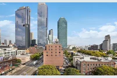11-52 44th Drive #7-B, New York City, NY 11101 - Photo 9