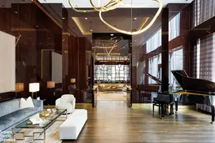 217 W 57th St, New York City, NY 10019 - Photo 31