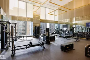 217 W 57th St, New York City, NY 10019 - Photo 27