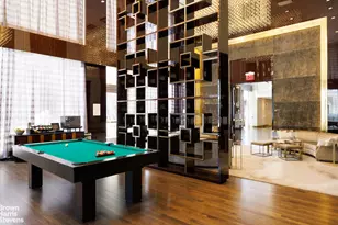 217 W 57th St, New York City, NY 10019 - Photo 33