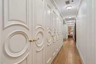 7 E 69th St, New York City, NY 10021 - Photo 13