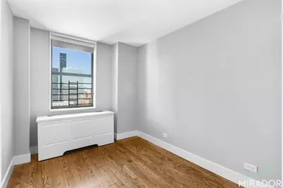 330 E 39th Street #25D, New York City, NY 10016 - Photo 9