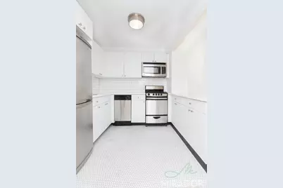 304 E 20th Street #6H, New York, NY 10003 - Photo 3