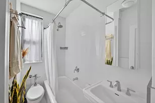 345 E 77th St, New York City, NY 10075 - Photo 5