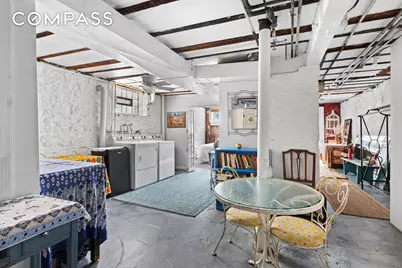 26 Winthrop Street, New York City, NY 11225 - Photo 23