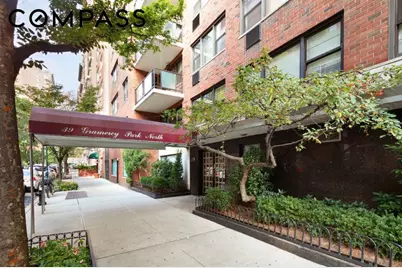 39 Gramercy Park N #5F, New York City, NY 10010 - Photo 9
