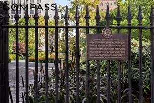 39 Gramercy Park N, New York City, NY 10010 - Photo 7