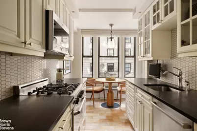 21 E 90th Street #3C, New York, NY 10128 - Photo 5