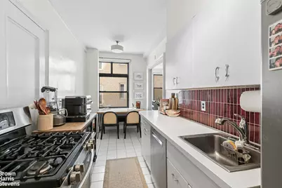 136 E 36th Street #7C, New York City, NY 10016 - Photo 3