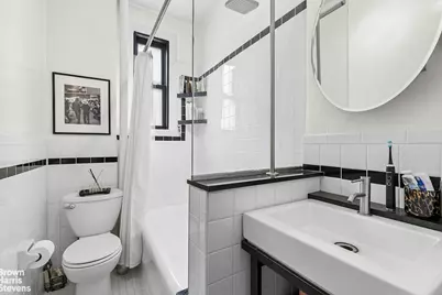 136 E 36th Street #7C, New York, NY 10016 - Photo 5