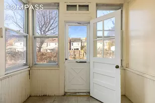 304 E 8th St, Brooklyn, NY 11218 - Photo 27