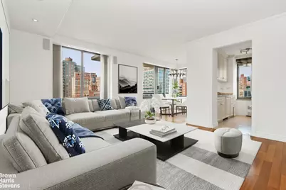 300 E 85th Street #1703, New York City, NY 10028 - Photo 9