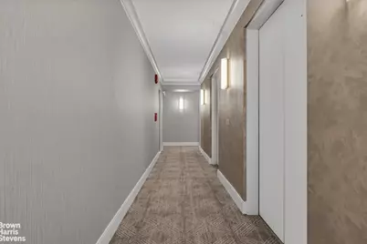300 E 85th Street #1703, New York City, NY 10028 - Photo 37