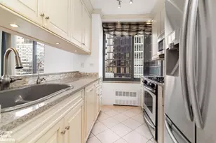 300 E 85th St, New York City, NY 10028 - Photo 33