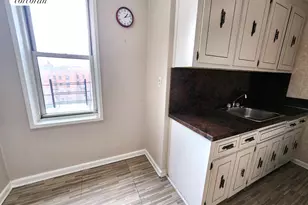 1425 Thieriot Ave, New York City, NY 10460 - Photo 11