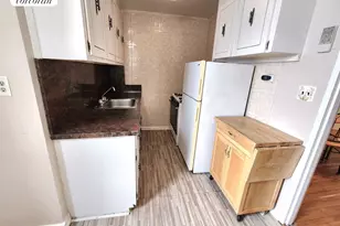 1425 Thieriot Ave, New York City, NY 10460 - Photo 7