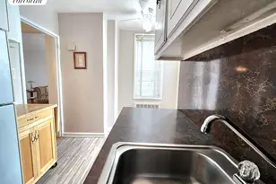 1425 Thieriot Ave, New York City, NY 10460 - Photo 9