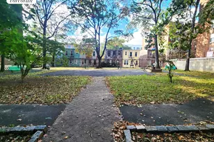 1425 Thieriot Ave, New York City, NY 10460 - Photo 23