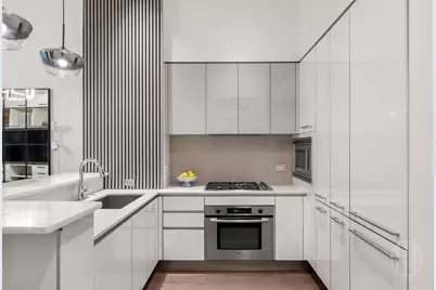 25 Broad Street # 4K, New York City, NY 10004 - Photo 5