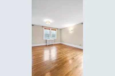 113-09 Union Turnpike, Forest Hills, NY 11375 - Photo 23