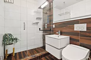 238 Richardson St, New York City, NY 11222 - Photo 7