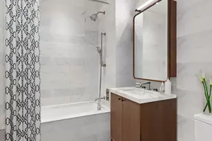 180 Front St, New York, NY 11201 - Photo 7