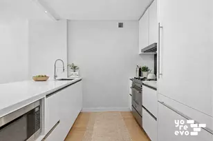 301 W 53rd St, New York City, NY 10019 - Photo 3