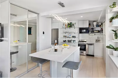 201 E 66th Street #20B, New York City, NY 10065 - Photo 5